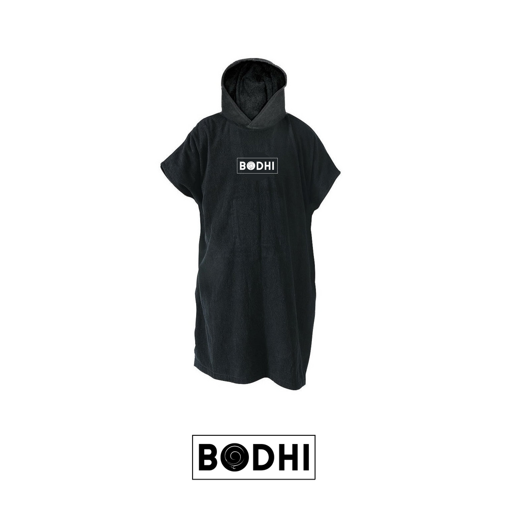 El BODHI Poncho ha sido diseñado para el increíble momento después de tu inmersión en hielo. Está hecho 100% de algodón suave y te calentará rapidamente.