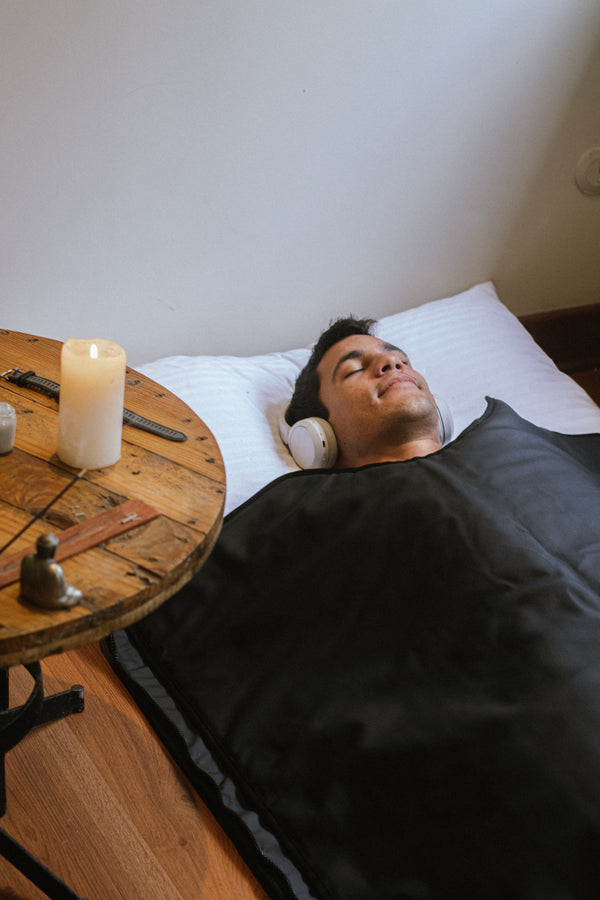 BODHI Sauna, un sauna portátil diseñado para usar en casa. Fácil de montar, eficiente y perfecto para potenciar tu salud y bienestar.